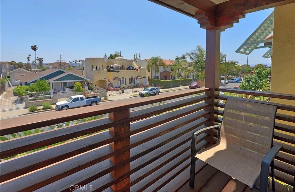 Additional image 36 of 4539 St Elmo Drive, Los Angeles, CA 90019