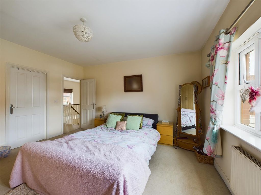 Additional image 12 of 5 bed detached house for saleSanderling Way, Porthcawl CF36