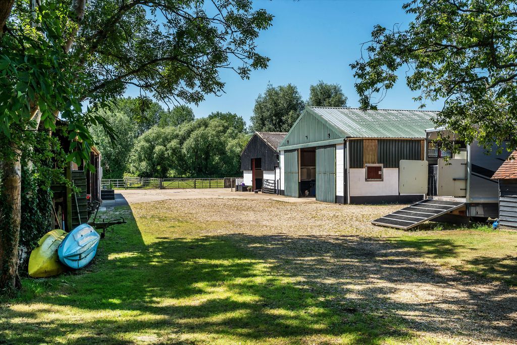 Additional image 17 of 4 bed farm for saleTrunley Heath Road, Bramley, Surrey GU5