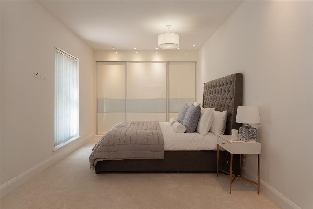 Additional image 16 of 3 bed flat for saleMarine Parade, Worthing BN11