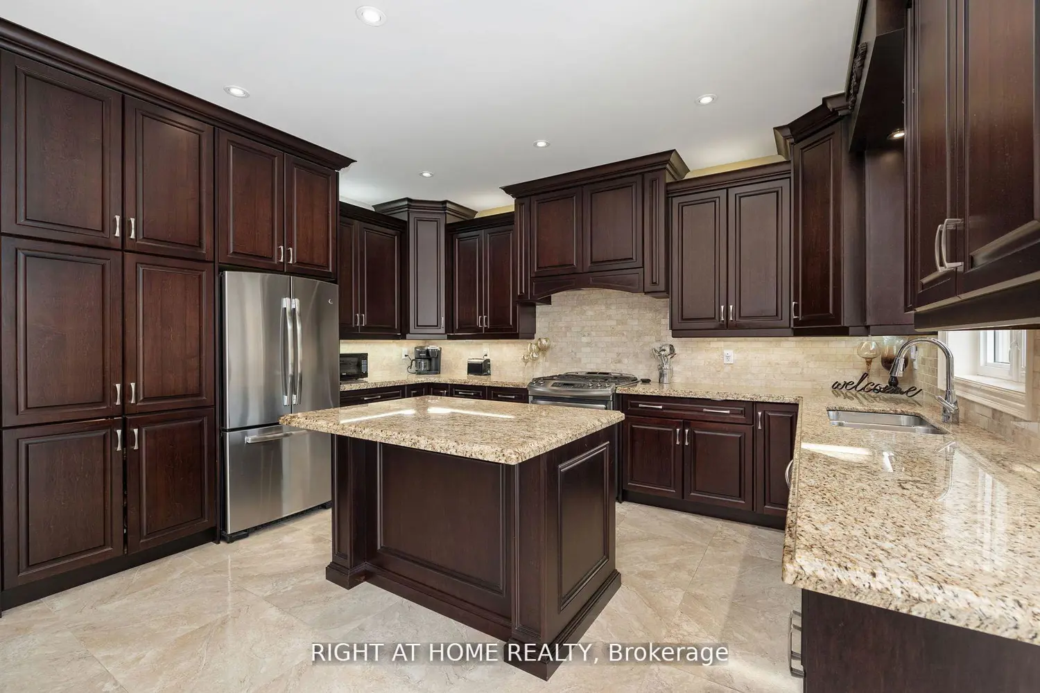 Additional image 5 of 25 Charterhouse Drive