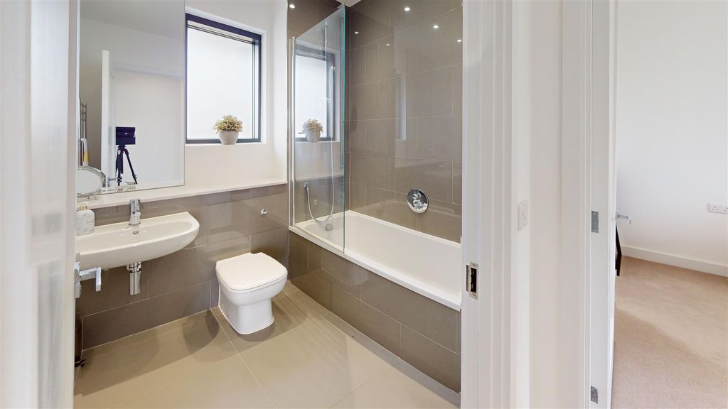 Additional image 10 of 2 bed flat for saleSlon Lane, Ogmore-By-Sea, Vale Of Glamorgan CF32
