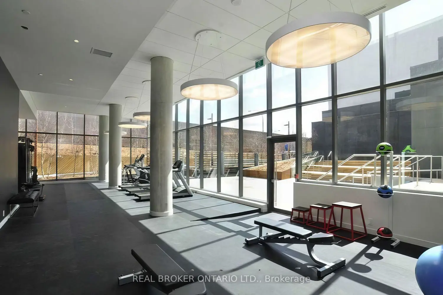Additional image 17 of 160 Flemington Road 1304
