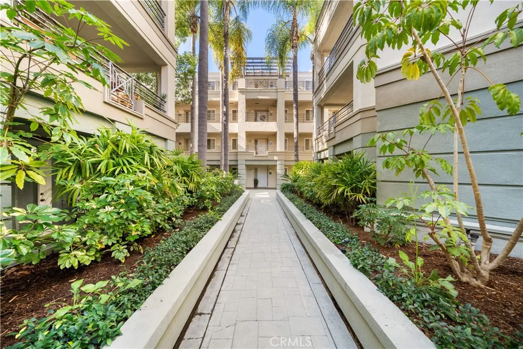 Additional image 38 of 2233 Martin Unit 204, Irvine, CA 92612