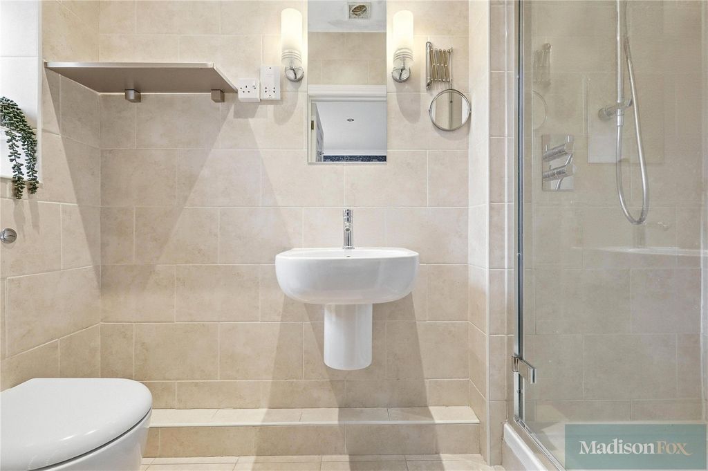 Additional image 19 of 4 bed terraced house for saleRegents Place, Loughton, Essex IG10