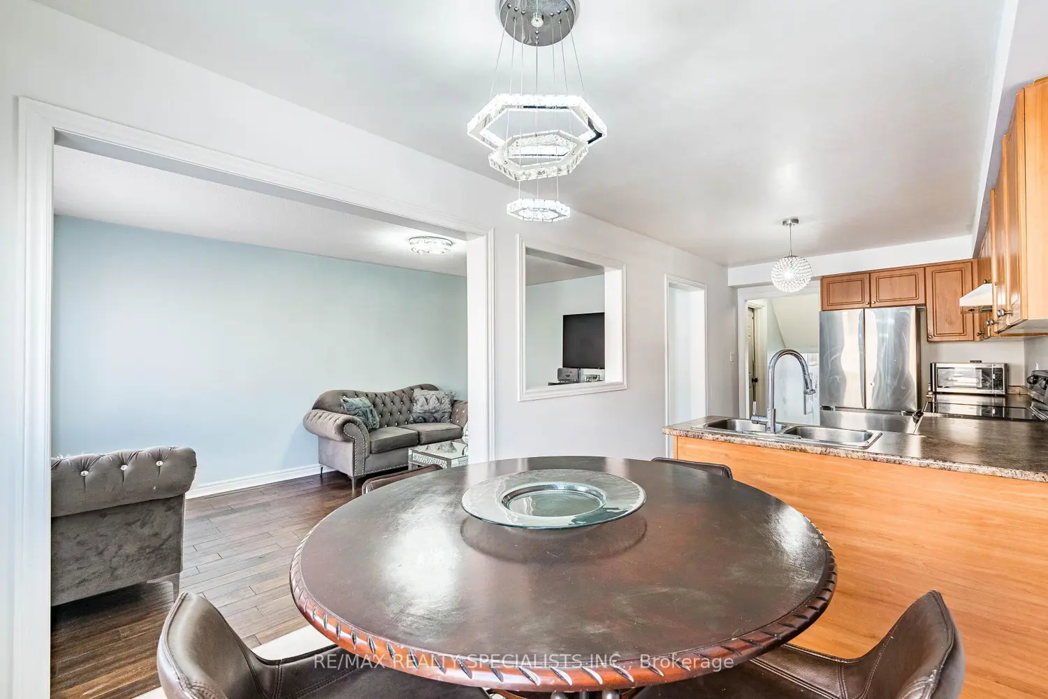 Additional image 12 of 43 Pefferlaw Circle