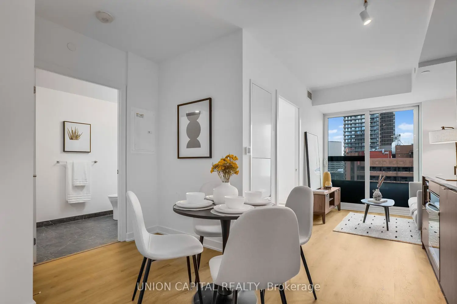 Additional image 2 of 252 Church Street 1801