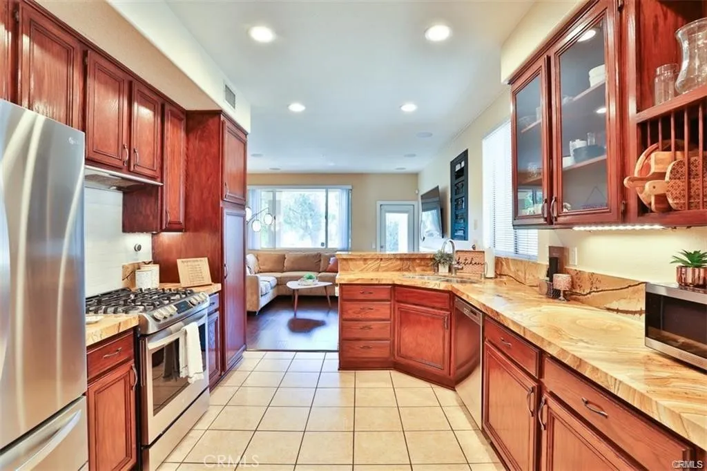 Additional image 7 of 1392 Augusta Dr, Upland, CA 91786