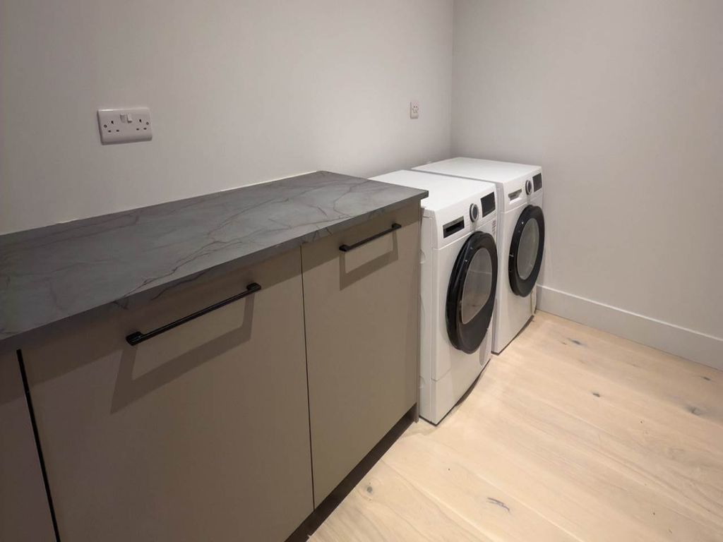 Additional image 10 of 4 bed town house for saleSunbury Mews, Edinburgh EH4