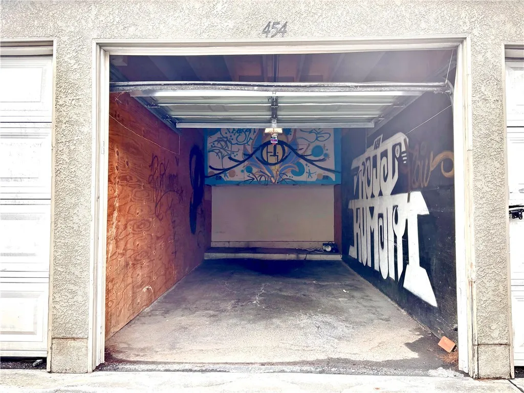 1110 W Blaine St Unit 102, Riverside, CA 92507