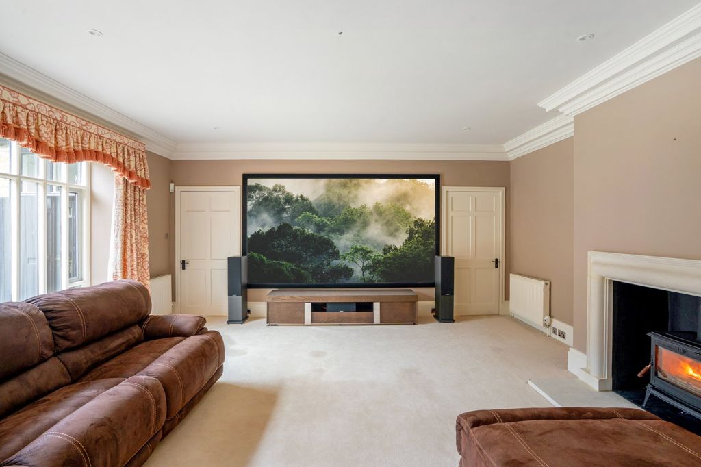 Additional image 9 of 5 bed detached house for saleBasset Down, Wroughton, Wiltshire SN4