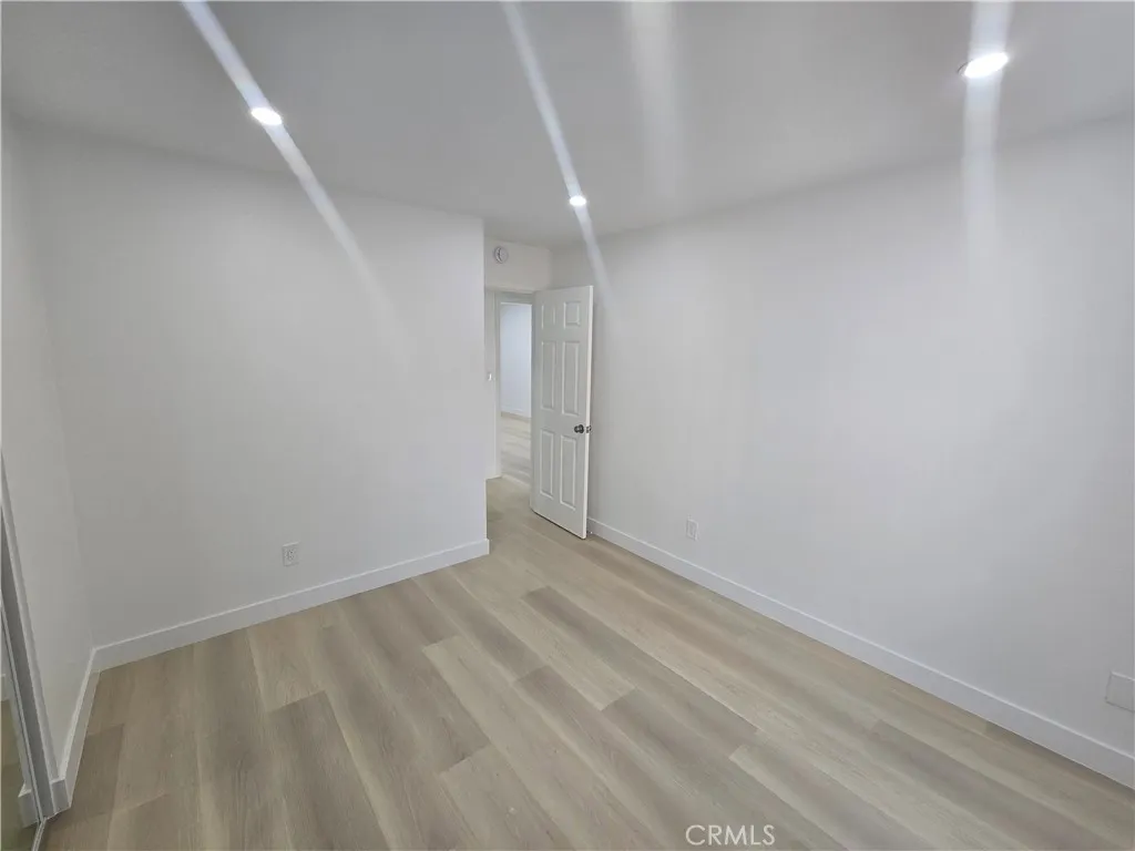 Additional image 6 of 220 12th St Unit 17, Huntington Beach, CA 92648