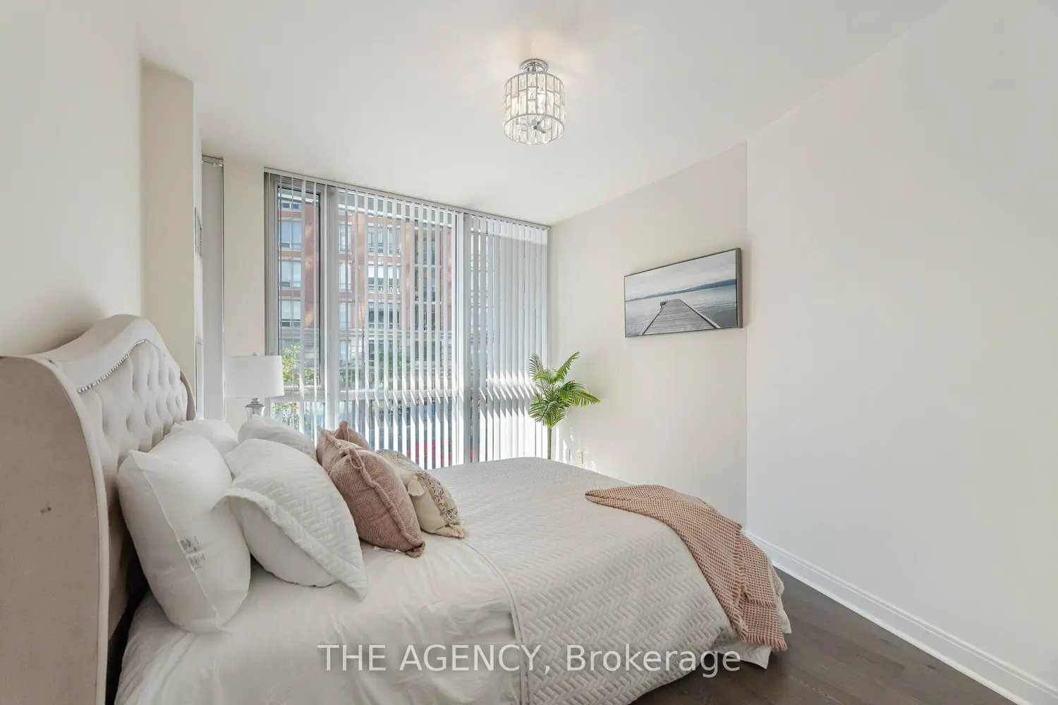 Additional image 3 of 825 Church Street 105