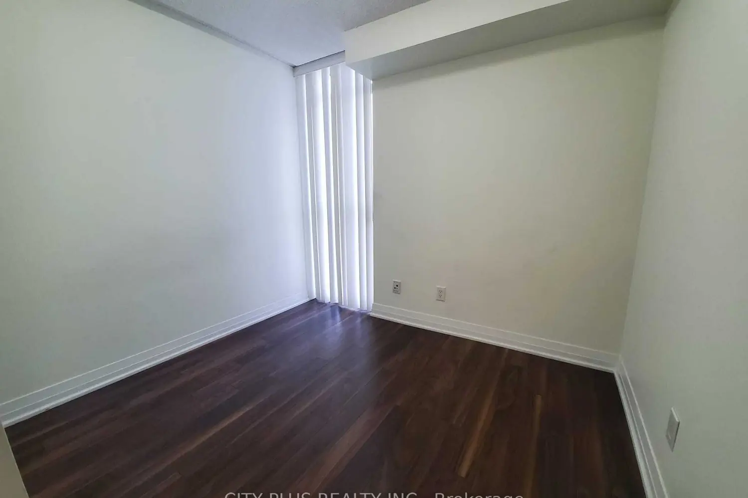 Additional image 10 of 25 Carlton Street 1810