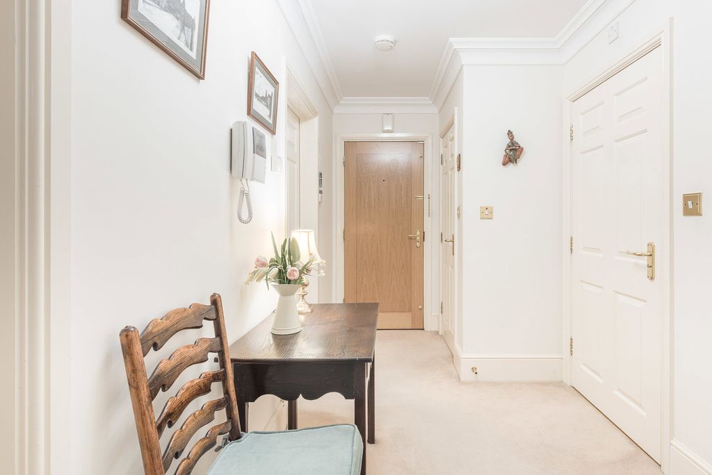 Additional image 13 of 2 bed flat for saleSt. Johns Hill, Shenstone, Lichfield WS14