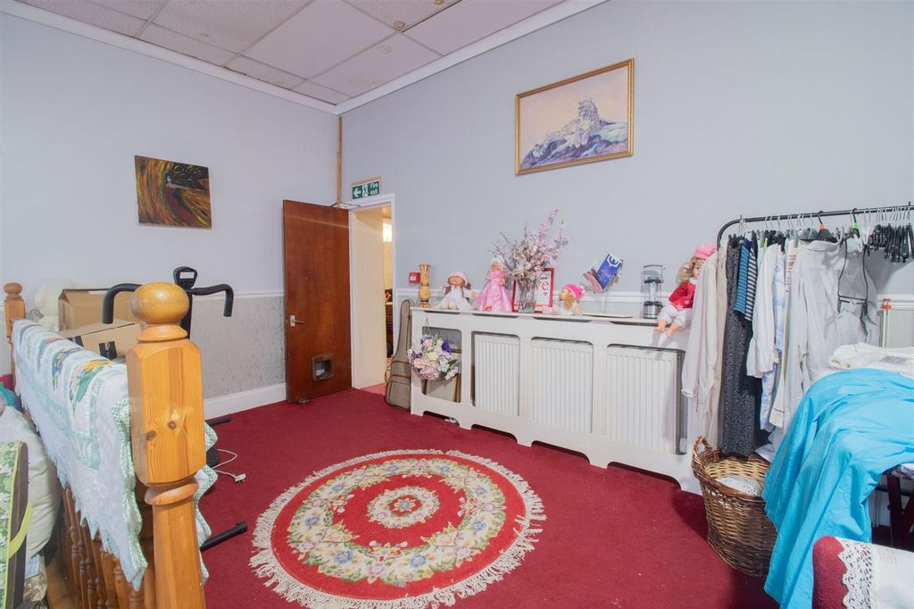 Additional image 53 of 1 bed property for saleRisca Road, Cross Keys NP11