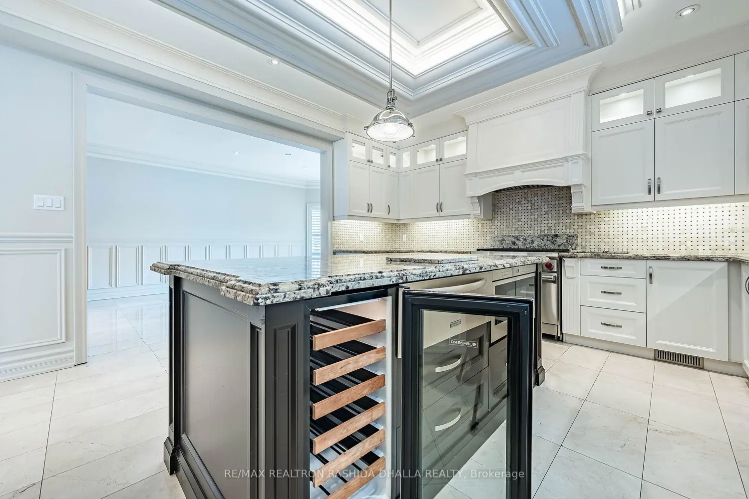 Additional image 2 of 98 Ner Israel Drive