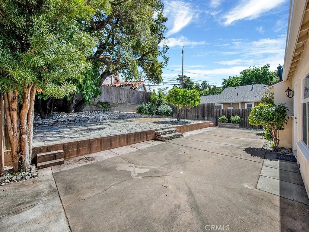3413 Encinal Avenue, Glendale, CA 91214
