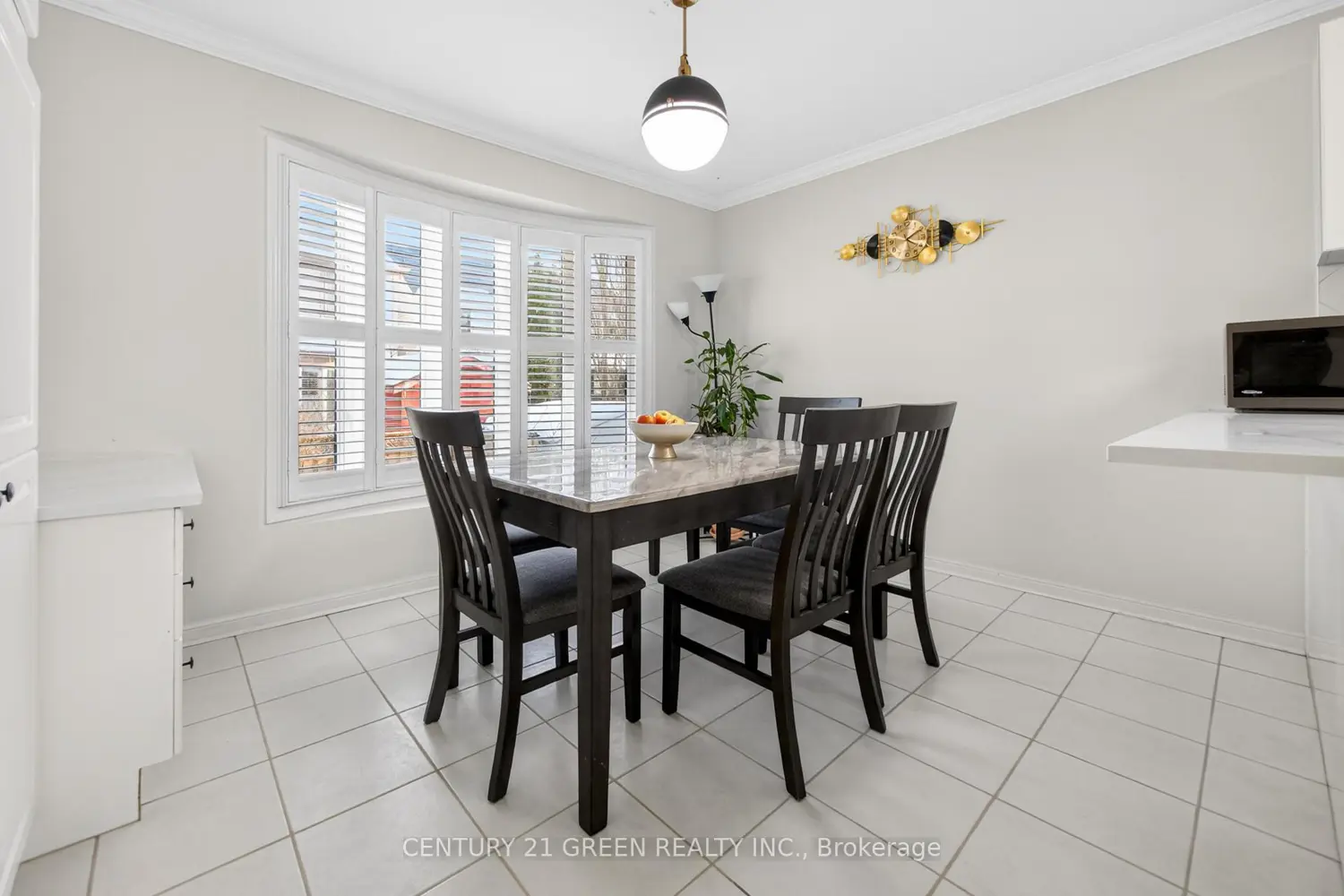 Additional image 5 of 1666 Allan Crescent