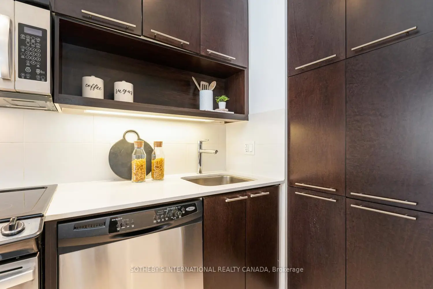 Additional image 5 of 100 Harrison Garden Boulevard 824