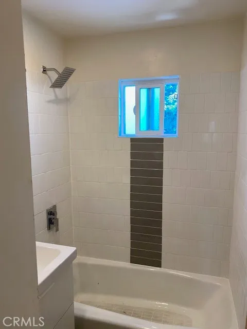 Additional image 19 of 511 E Washington Ave, Santa Ana, CA 92701