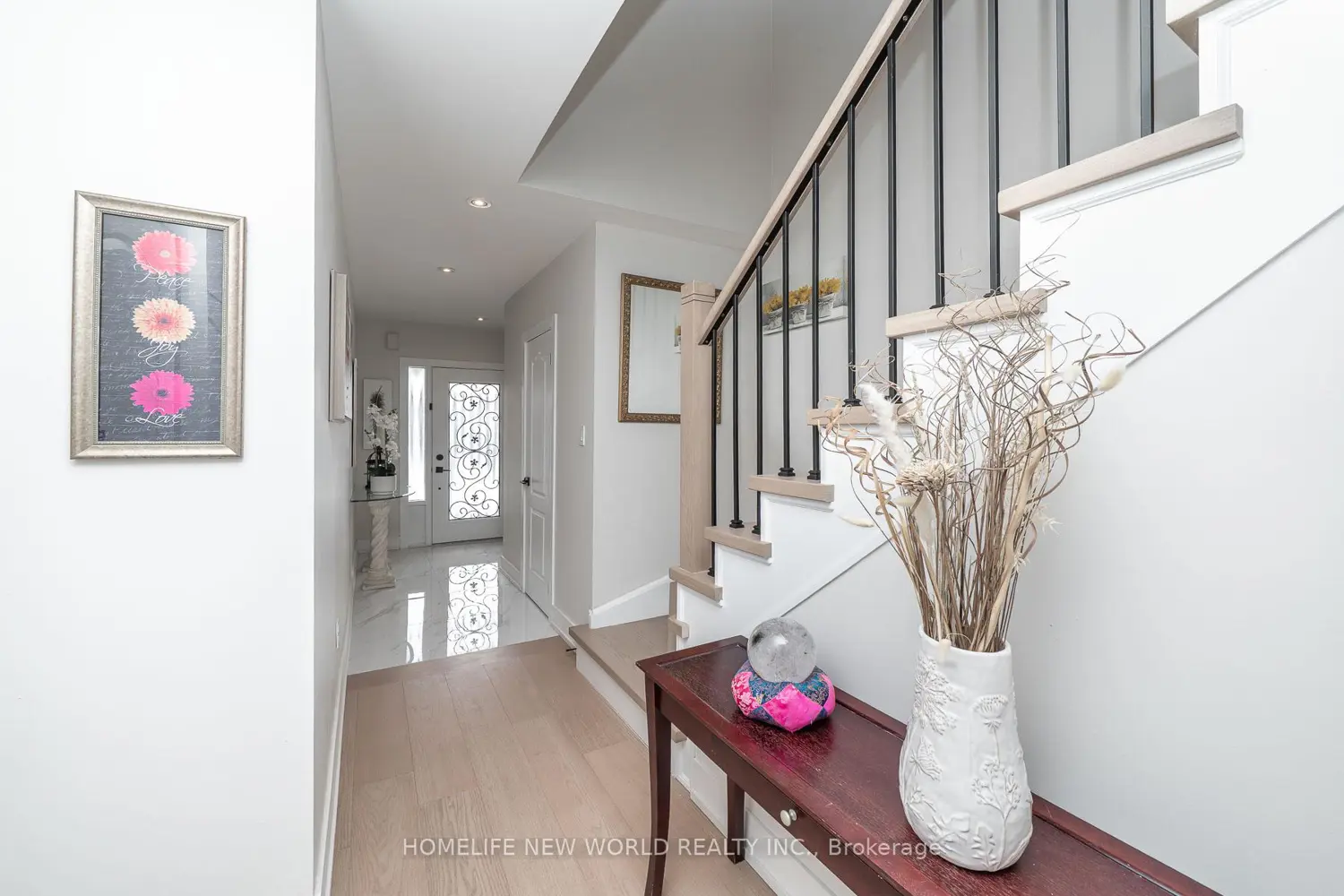 24 Christephen Crescent