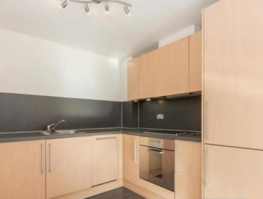 Additional image 5 of 1 Bed Flat, Centenary Plaza, B1, N1 7GU