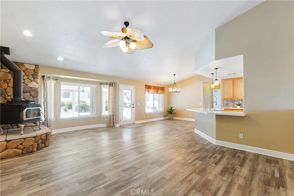 Additional image 8 of 15521 Sherri Lane Unit A, Apple Valley, CA 92307