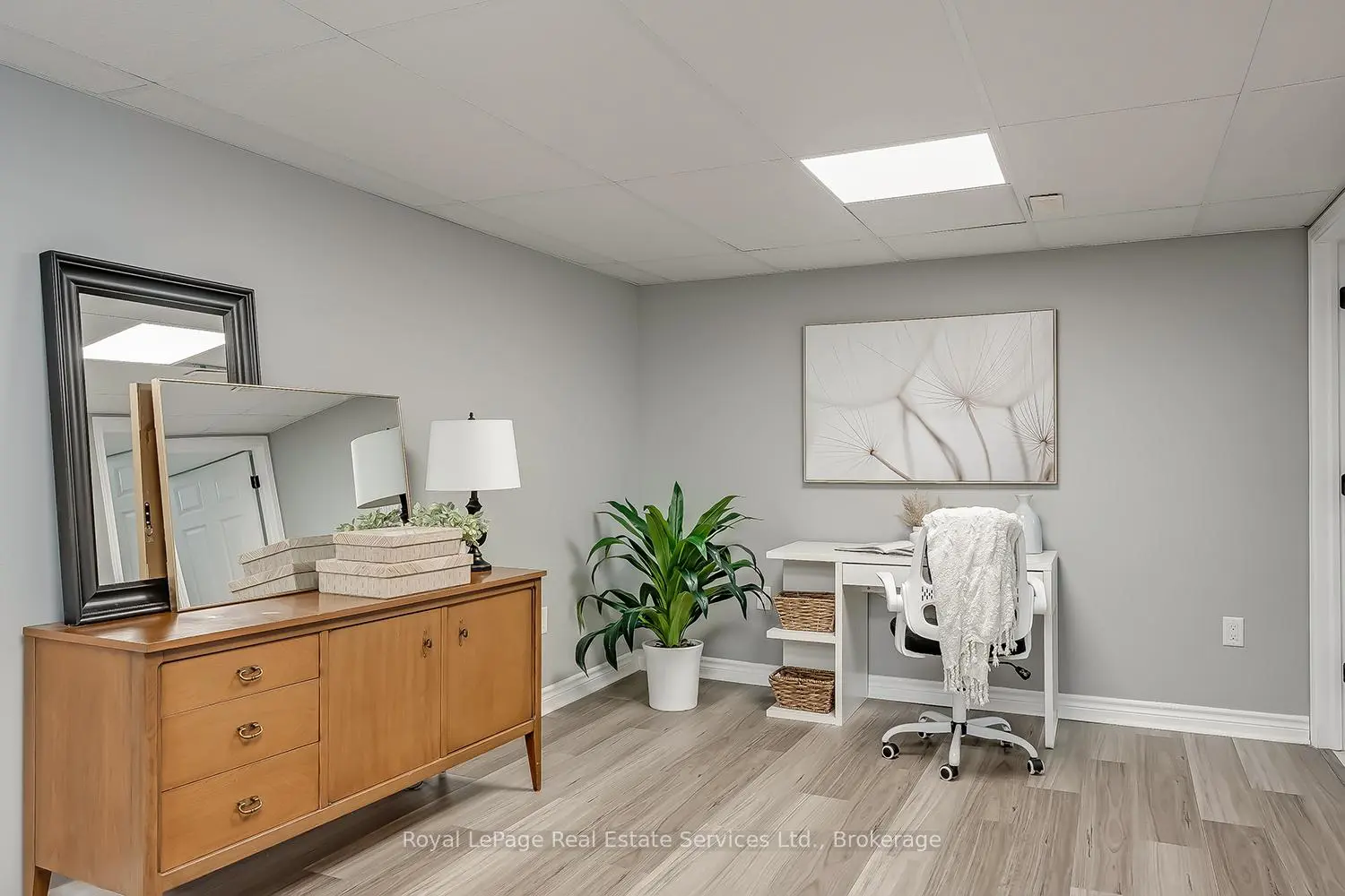 Additional image 14 of 1544 Greenbriar Drive