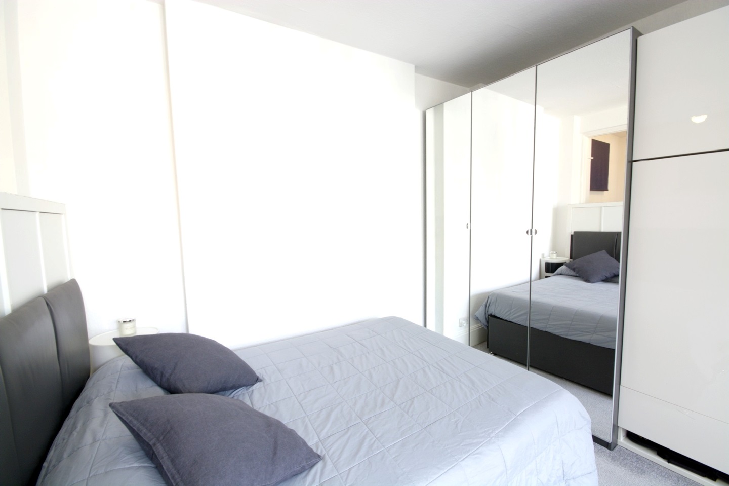 Additional image 3 of Studio Flat, Kenton Court, W14, N1 7GU