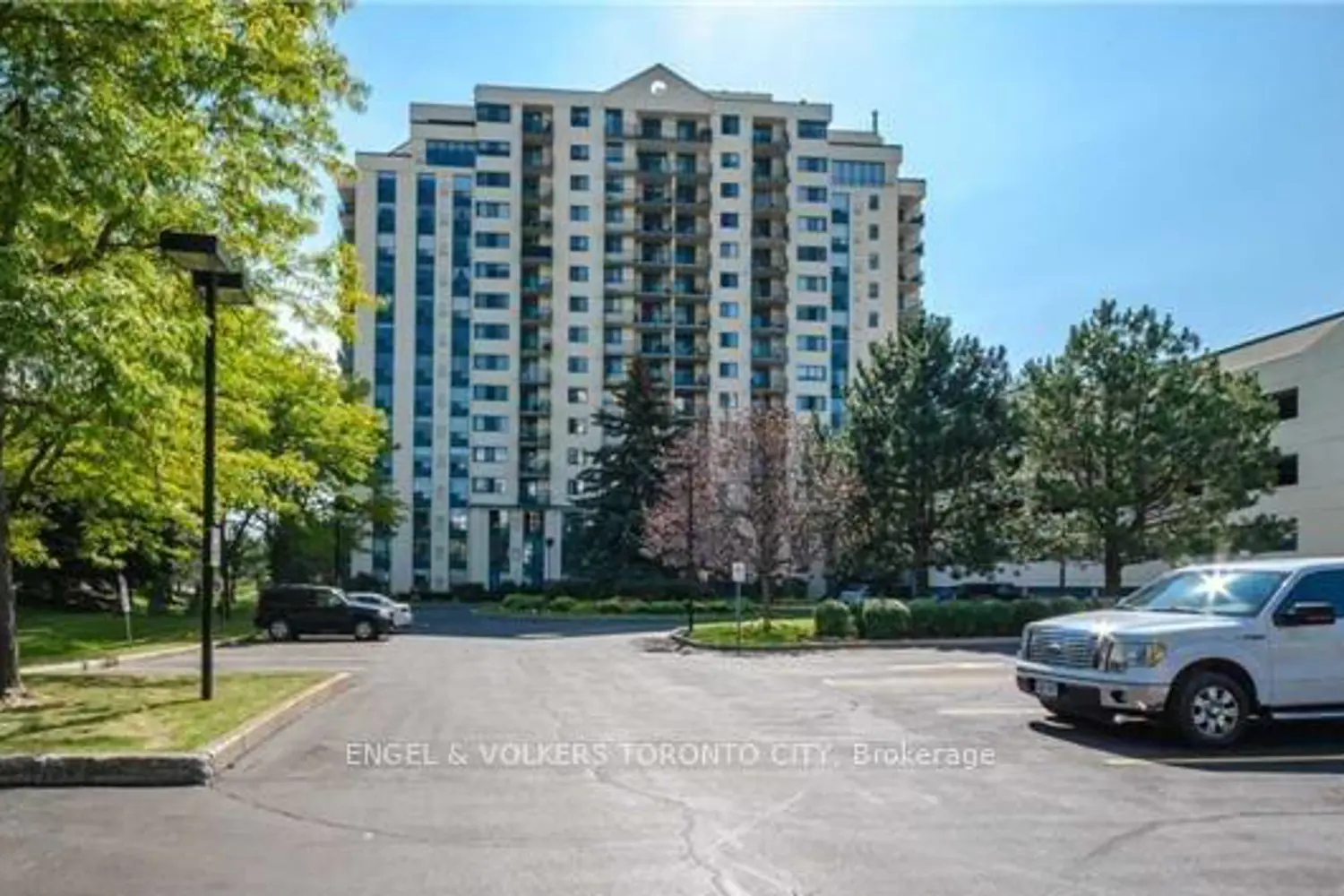 75 Ellen Street 1111