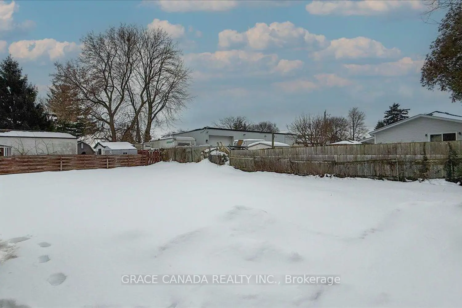 Additional image 17 of 22 Broadview Avenue