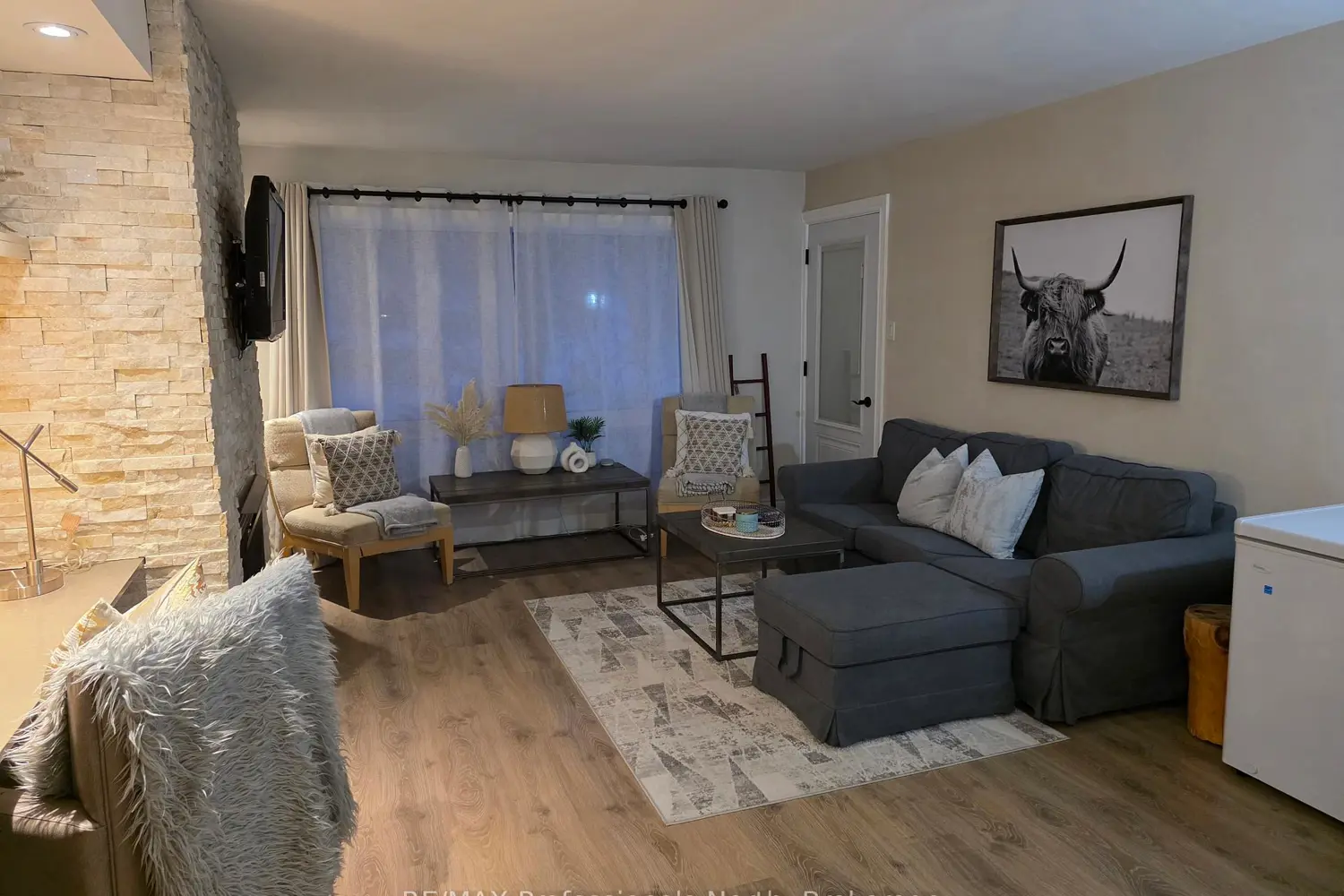 Additional image 2 of 1235 Deerhurst Drive 52-308