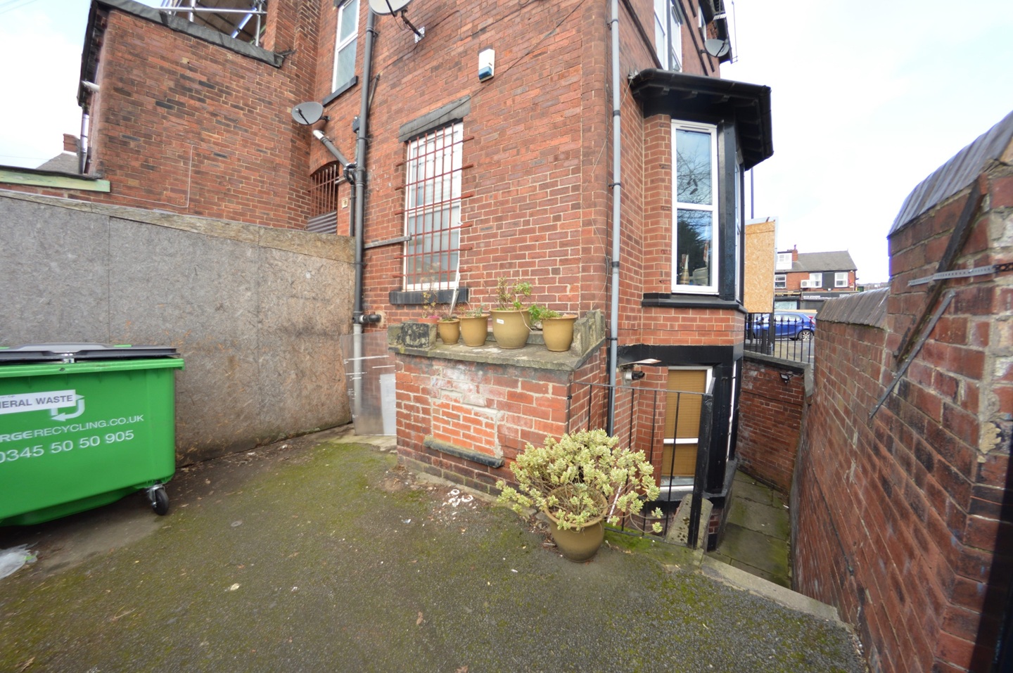 Additional image 11 of 2 Bed Flat, Victoria Road, LS6, N1 7GU