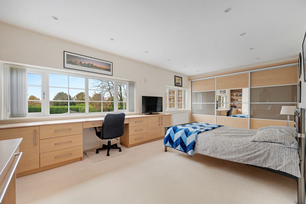 Additional image 30 of 6 bed detached house for saleWigton Lane, Alwoodley, Leeds LS17