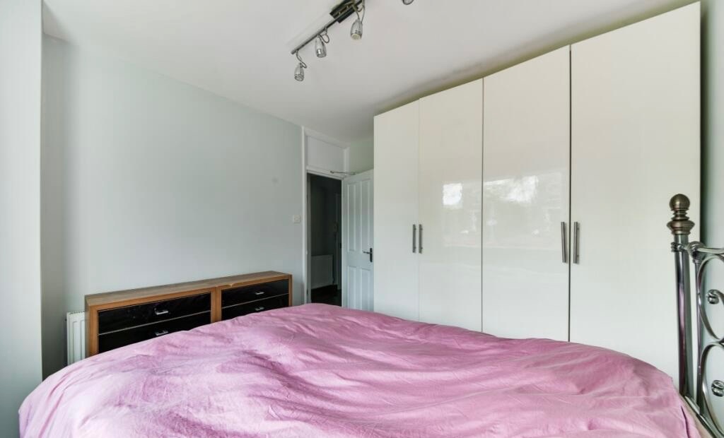 Additional image 6 of 1 Bed Flat, Escuan Lodge, N5, N1 7GU