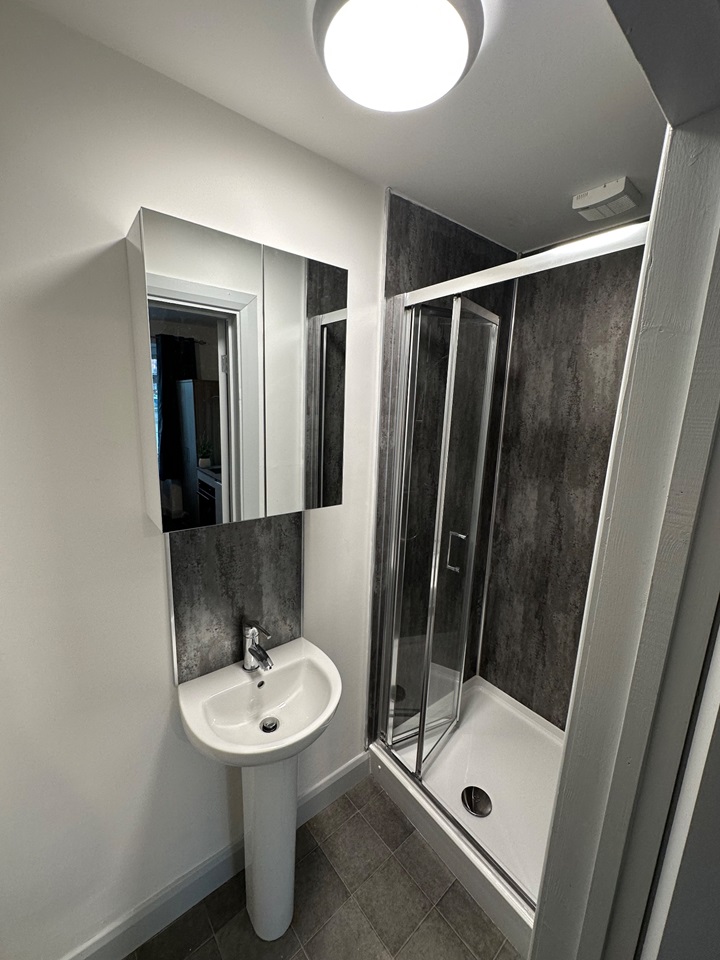 Additional image 2 of 7 Bed Semi-Detached House, Cole Bank Road, B28, N1 7GU