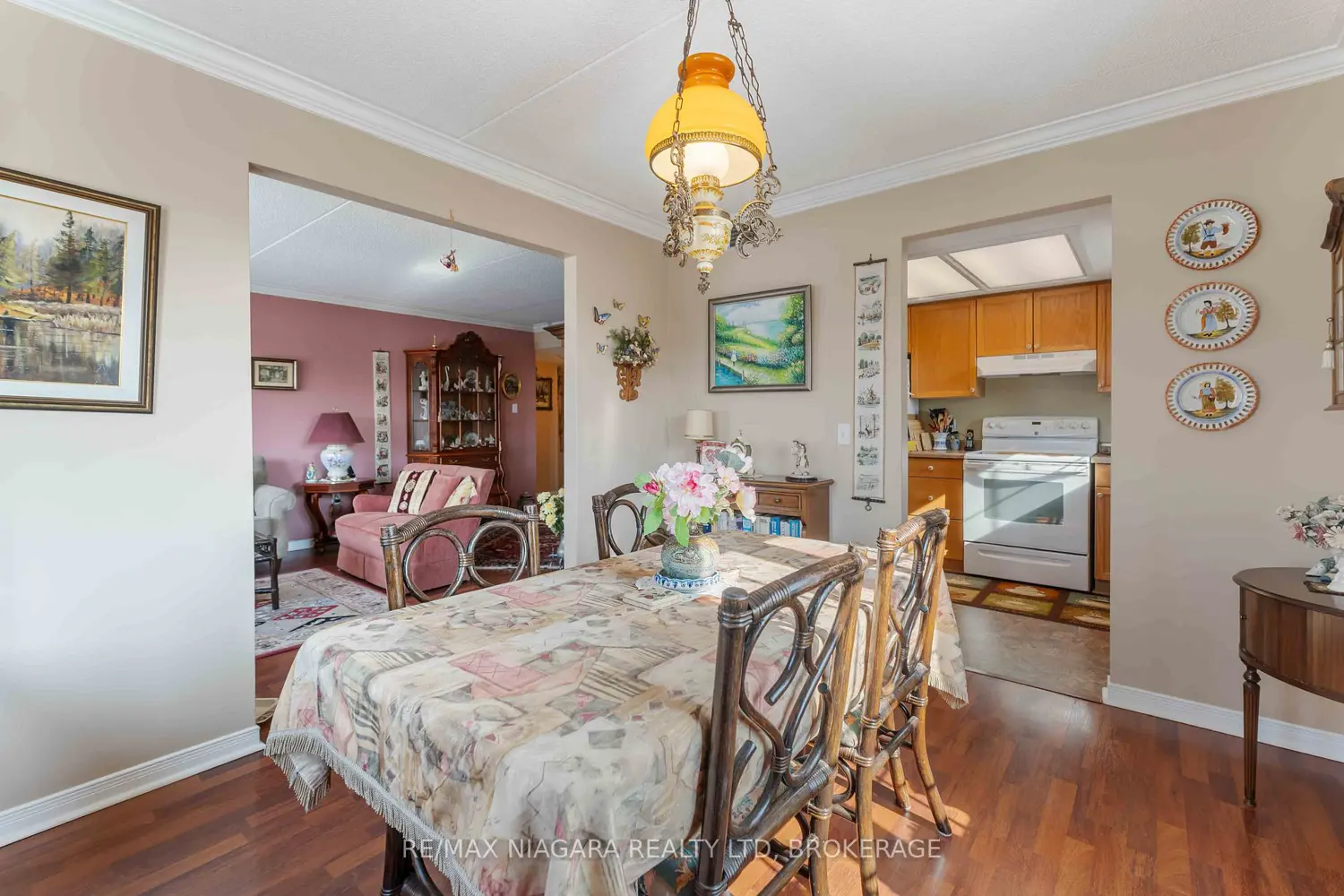 Additional image 4 of 3420 Frederick Avenue 210