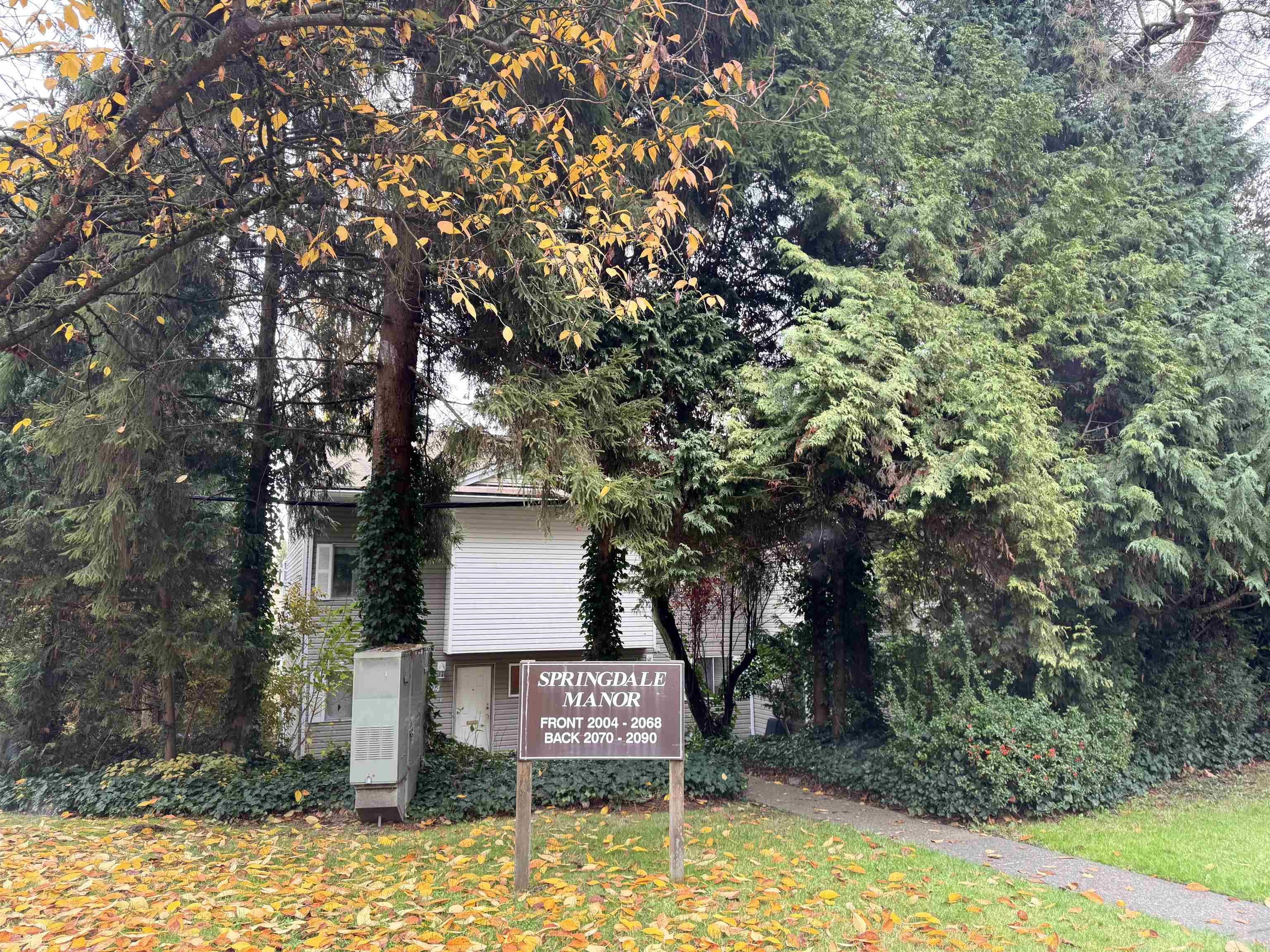 Additional image 3 of 2082 Springer Avenue, Burnaby, BC, V5B 3M5