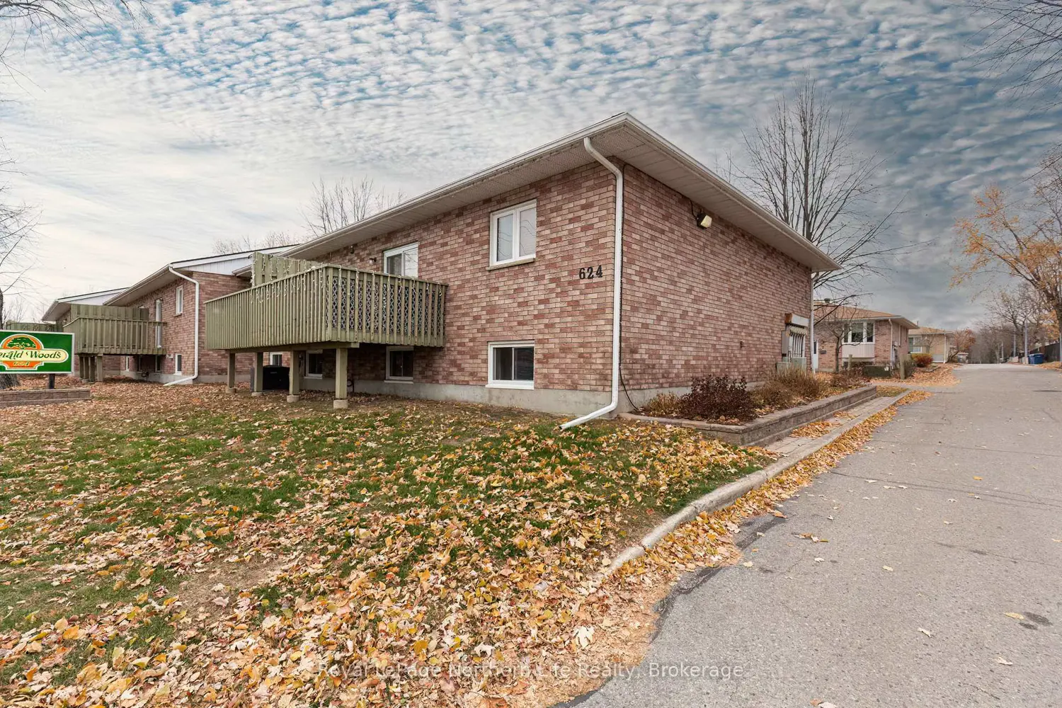 Additional image 19 of 624 Lakeshore Drive 1