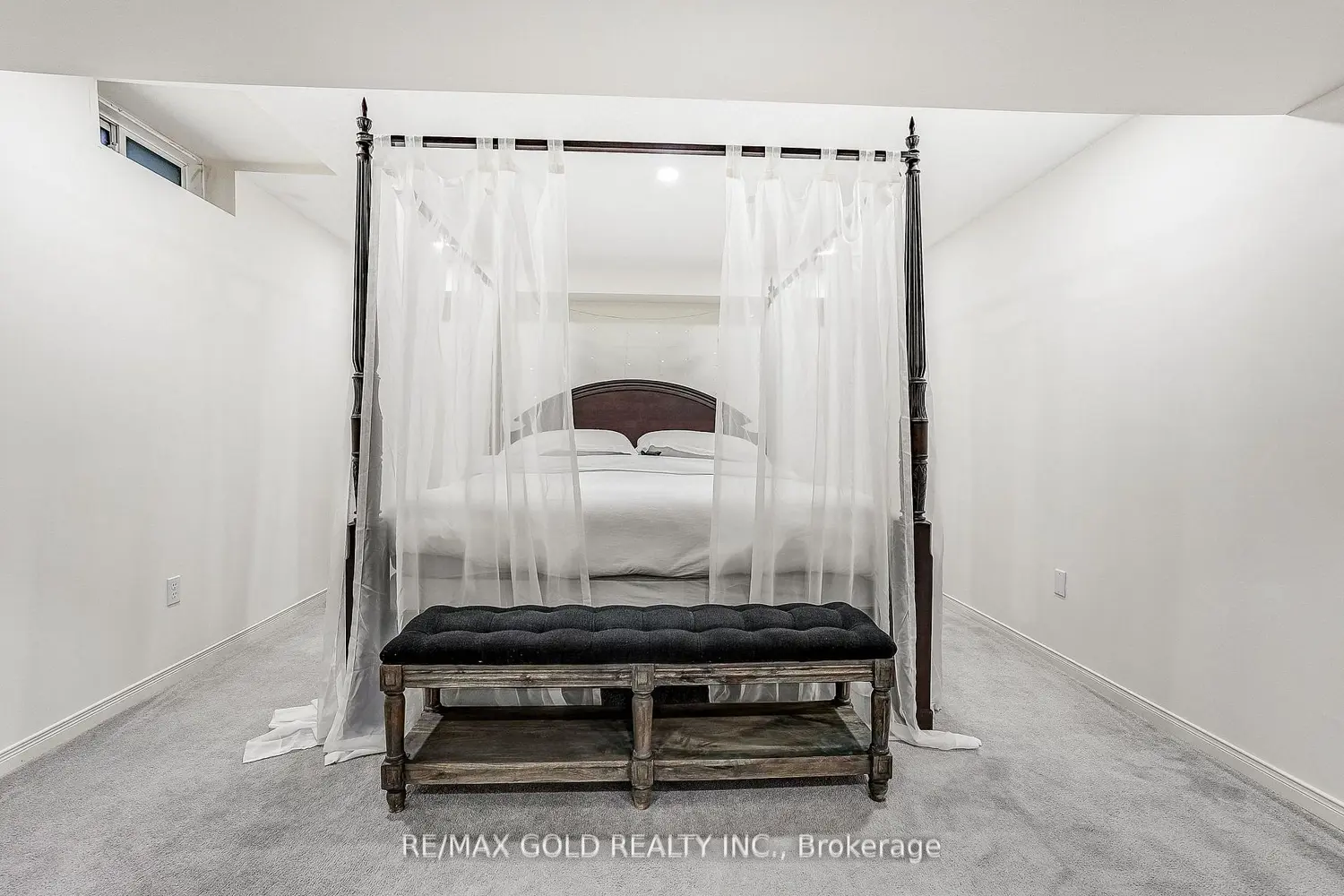 Additional image 17 of 552 Bessborough Drive