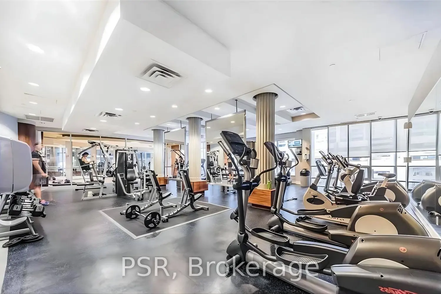 Additional image 17 of 761 Bay Street 2414