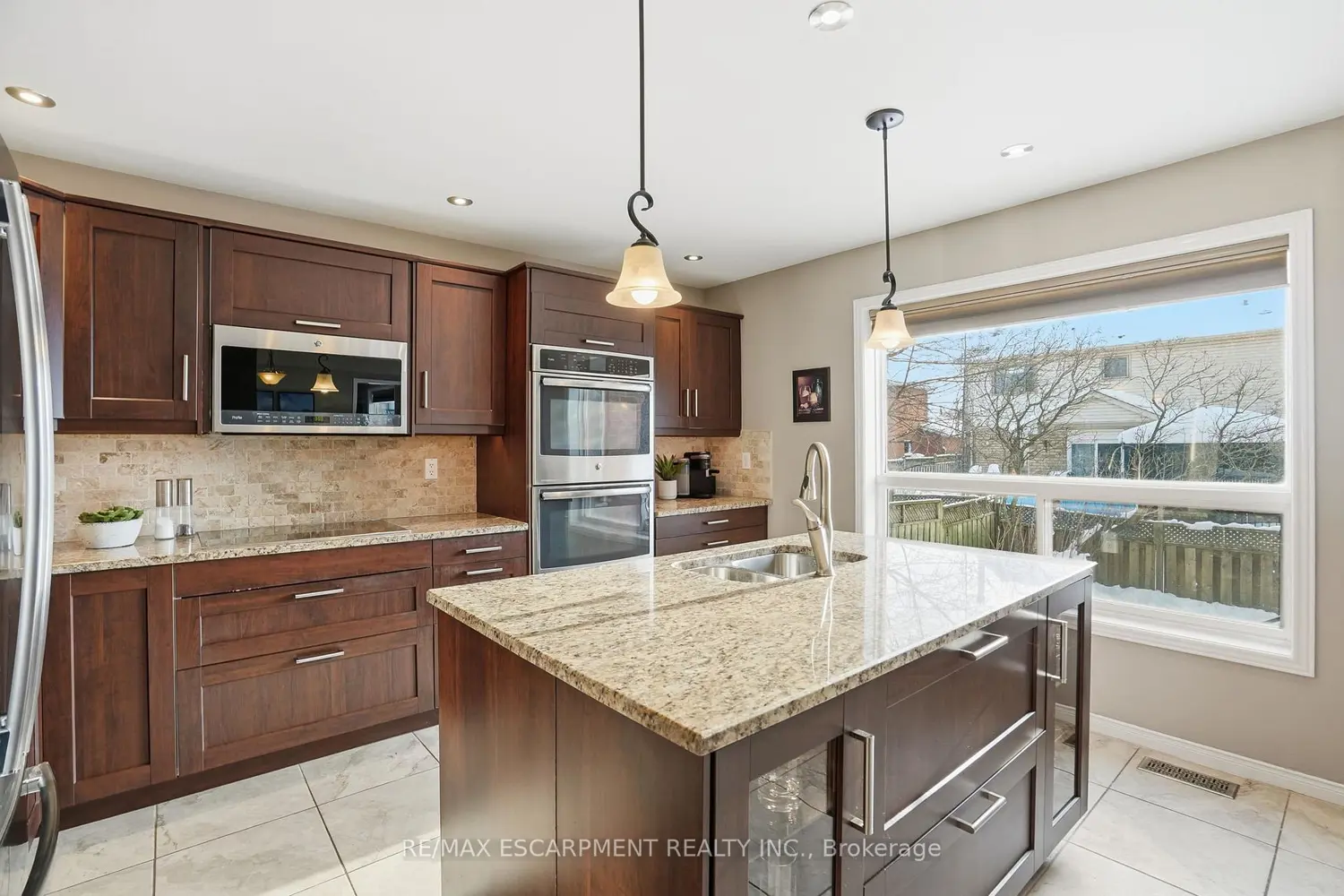 Additional image 7 of 73 Riley Street
