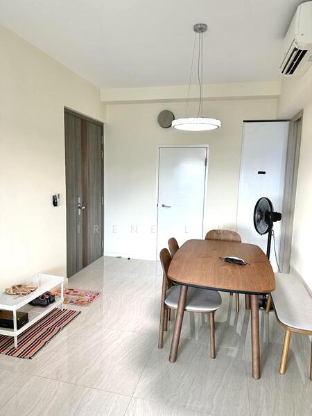 984 Upper Serangoon Road photo 2