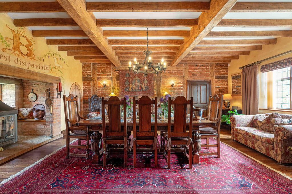 Additional image 3 of 7 bed detached house for saleBroughton Green, Hanbury, Worcestershire WR9
