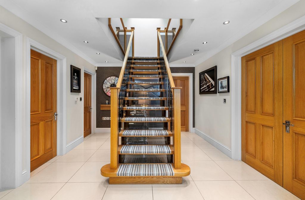 Additional image 7 of 5 bed detached house for saleBarlows Road, Edgbaston, Birmingham B15
