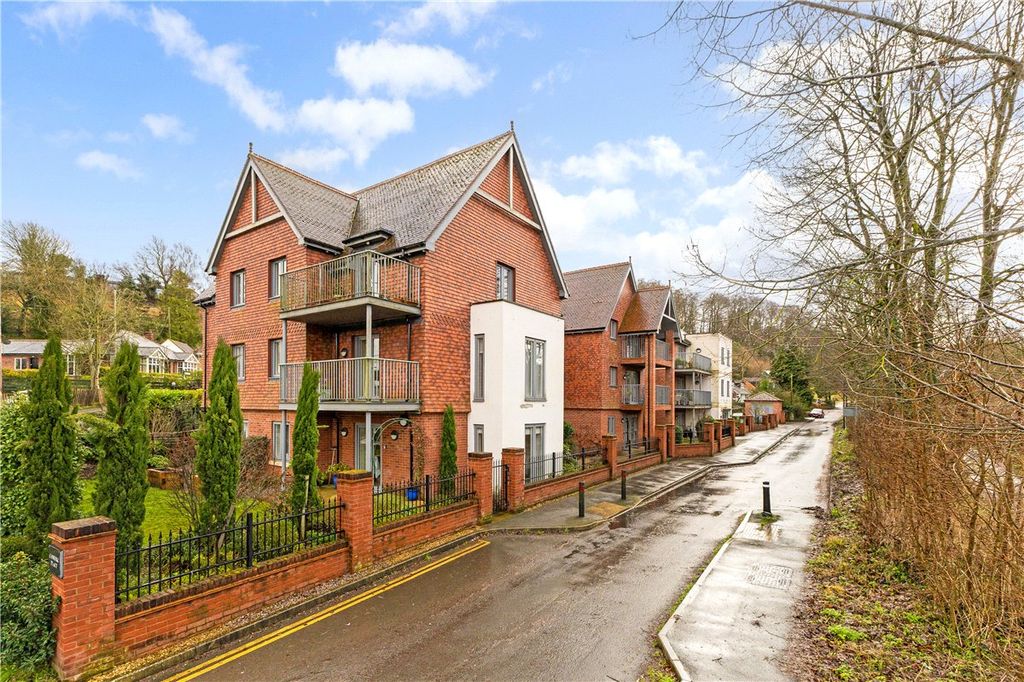 Additional image 19 of 2 bed flat for saleGranham Close, Marlborough, Wiltshire SN8