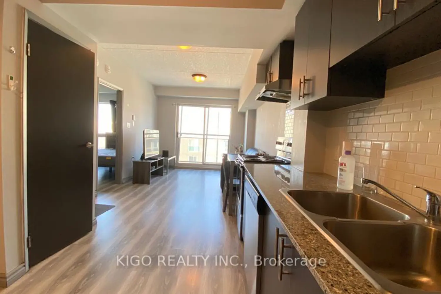 Additional image 7 of 275 Larch Street G-503