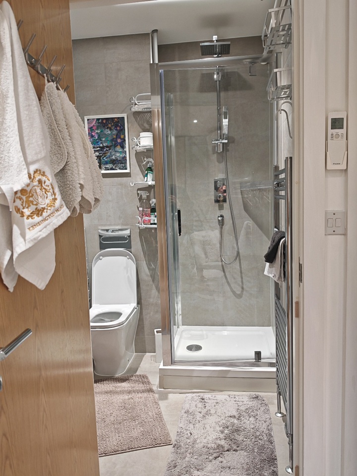 Additional image 4 of Room in a Shared Flat, North End Road, SW6, N1 7GU