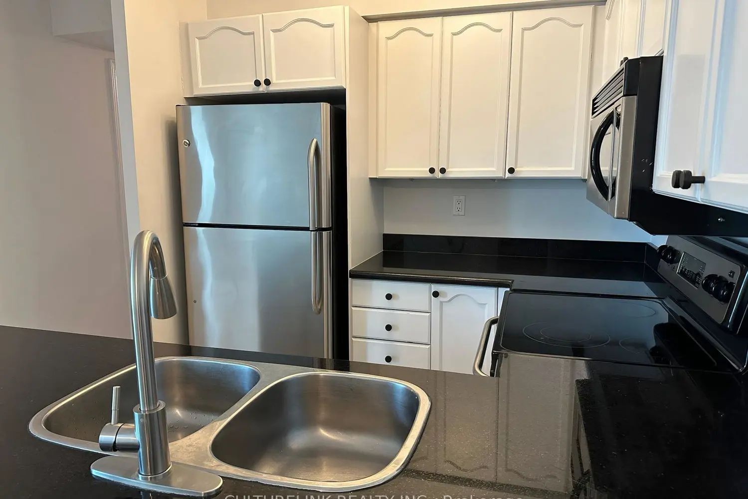 Additional image 8 of 109 Front Street Ph08